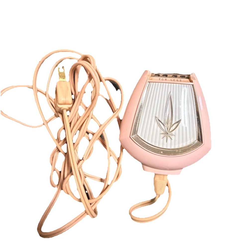 Vintage Lady Sunbeam Shavemaster Electric Shaver Pink  Model LS4-A 1960'S EUC